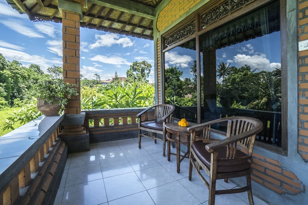 Ubud Sensasi Bungalows — photo 1 of 44