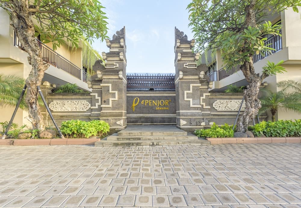 d'Penjor Seminyak Hotel — photo 1 of 1