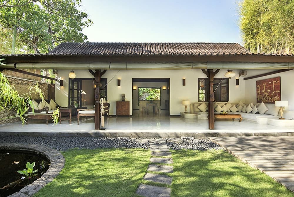 Villa Kubu, Seminyak — photo 1 of 154