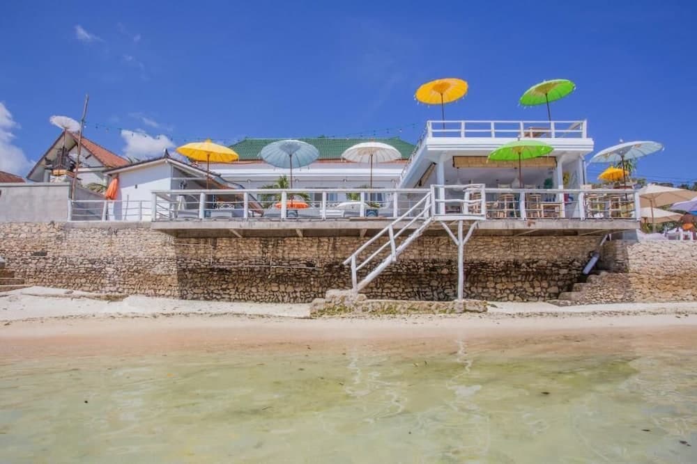Rumah Marta Ceningan island — photo 1 of 1