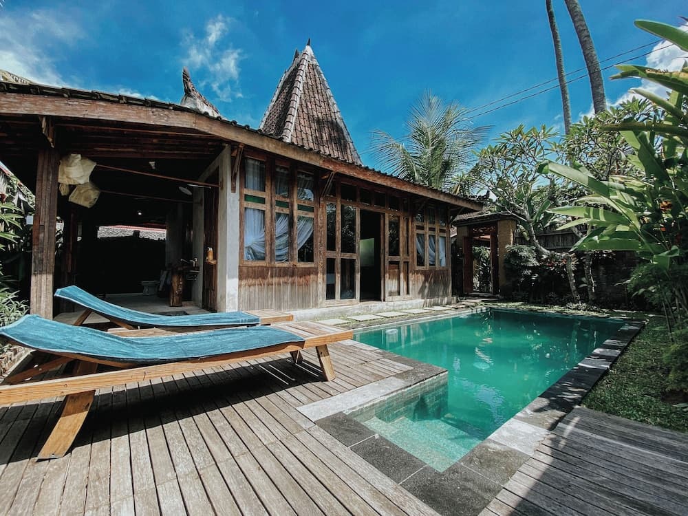 Sarini Villas — photo 1 of 86