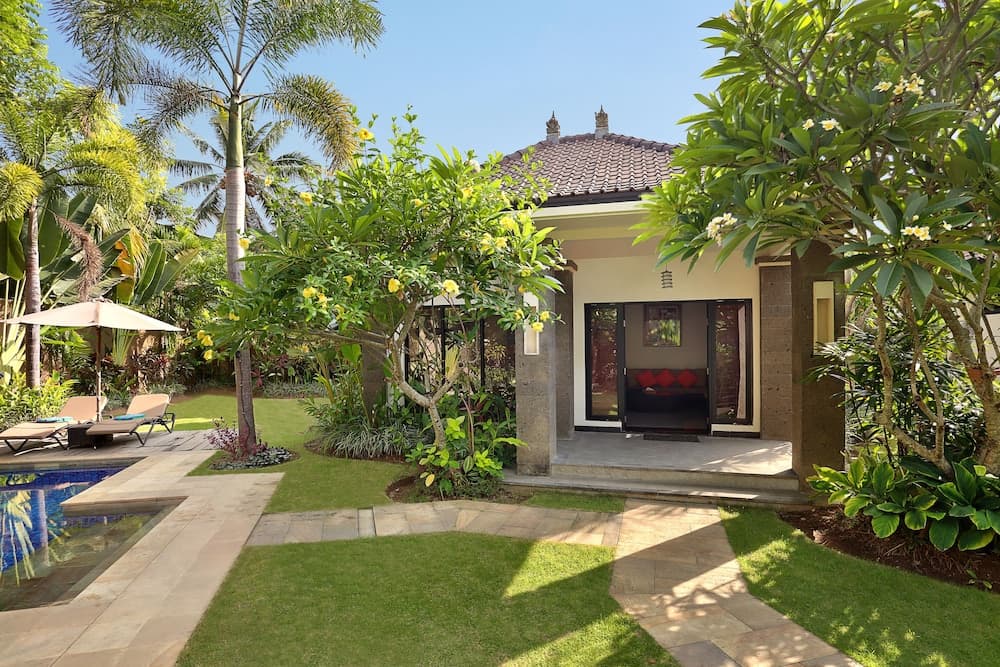 Askara Villa — photo 1 of 32