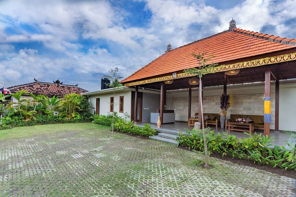D'Langon Villa by Sidhi Hospitality Experiences — photo 1 of 28