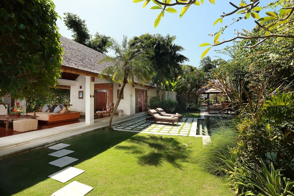 Villa Bali Asri Seminyak — photo 1 of 93