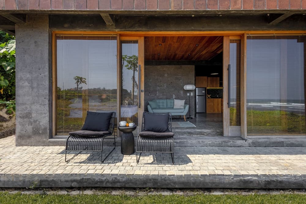 Balian Surf Villas — photo 1 of 42