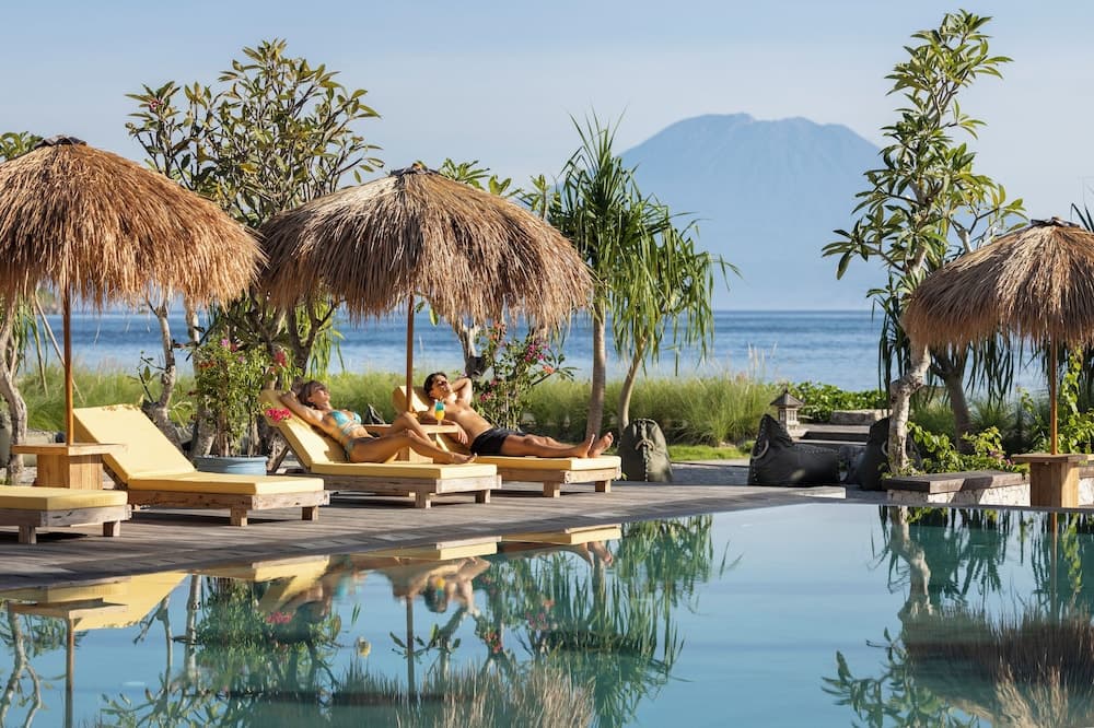 Seven Dreams A Pramana Experience — photo 1 of 33