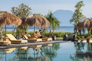 Seven Dreams A Pramana Experience