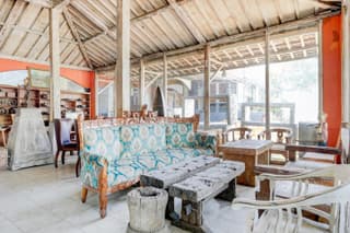 OYO 90363 Nira Guest House Sanur Bali