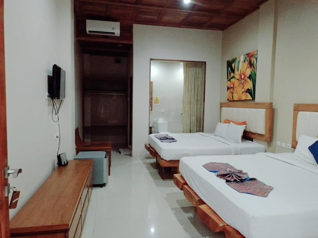 Crystal Beach Bali — photo 1 of 69