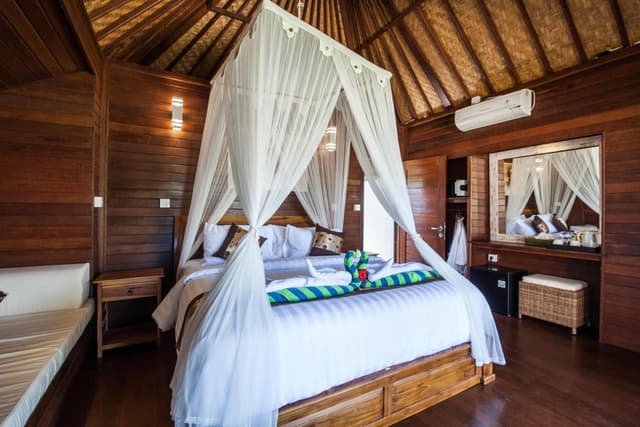 One-Bedroom Bungalow (Double Room)