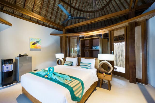 One-Bedroom Bungalow