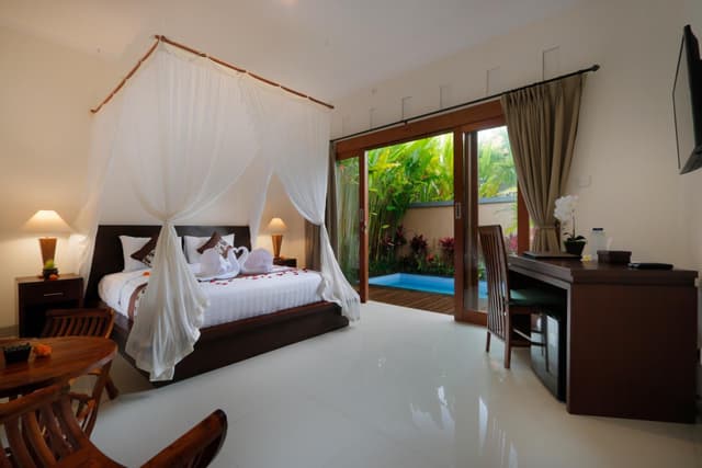 Standard Villa
