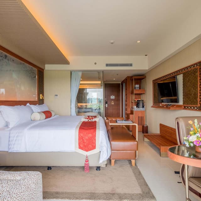 Deluxe Premium King Room with Outdoor Tub & Rice Field View