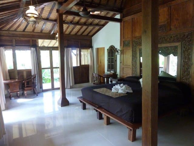 Deluxe Double or Twin Room with Balcony