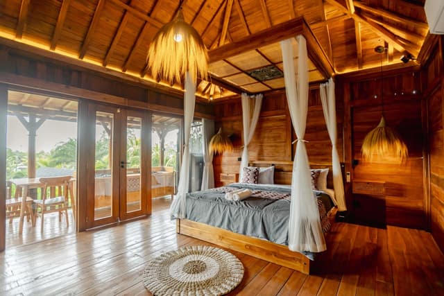Suite with Balcony