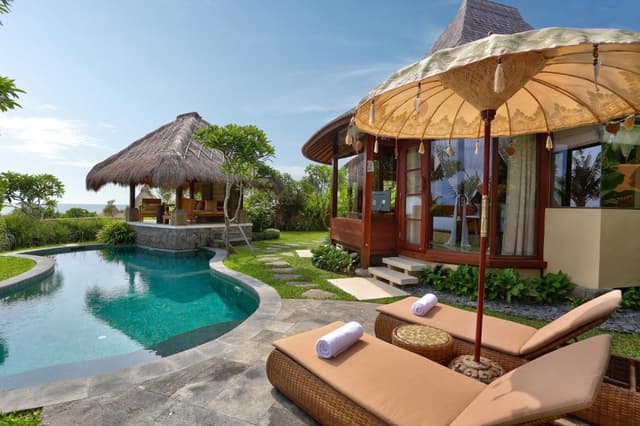 One-Bedroom Pool Villa with Ocean View and Floating Breakfast