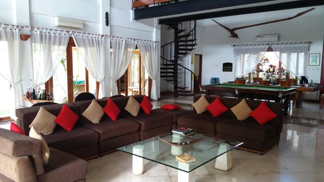 Villa