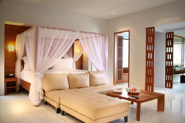 One-Bedroom Royal Courtyard Villa (Courtyard Villa - Independent Building across the street)