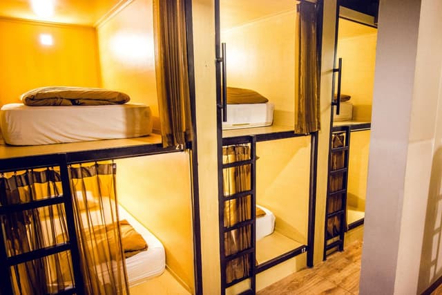 Bed in 10-Bed Mixed Dormitory Room