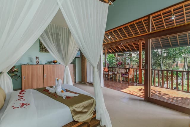 One Bedroom Villa with Pool View and Rice Field View