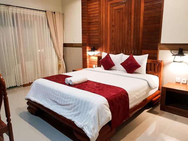 Double Room with Balcony and Sea View