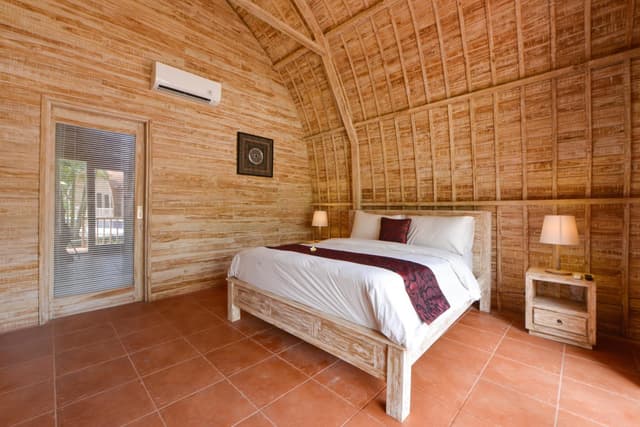 One-Bedroom Bungalow with Pool Access and Garden View