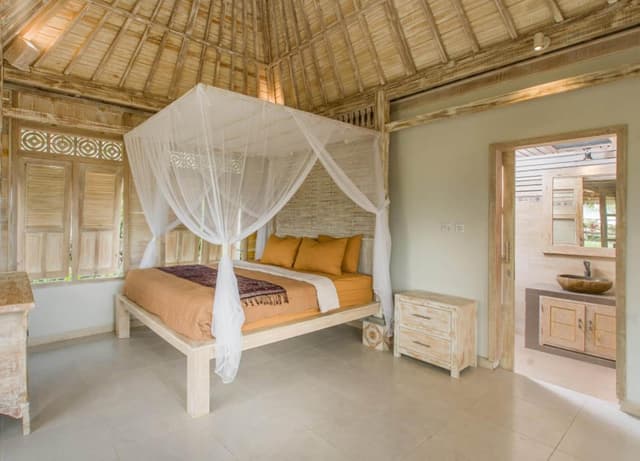 Extra Bed At Suite Wooden Room And Free Benefit