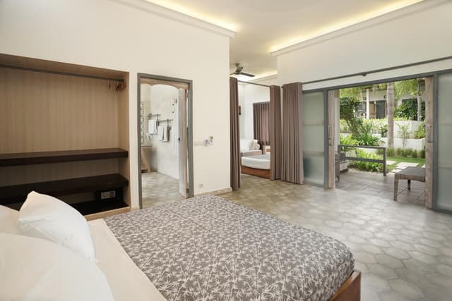 Deluxe Quadruple Room