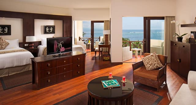Ocean View Suite