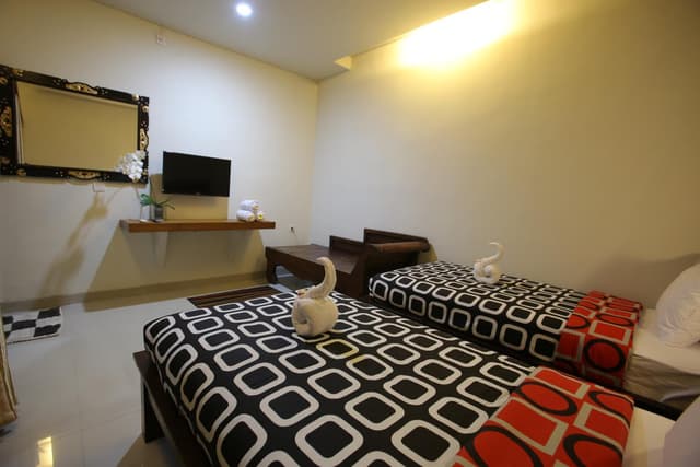 Deluxe Twin Room