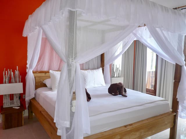 Double or Twin Room with Sea View