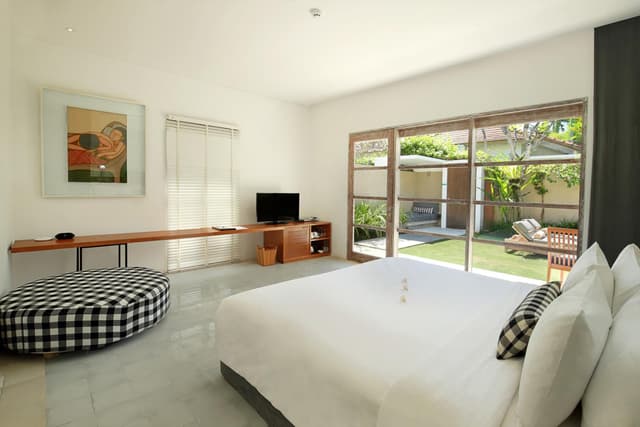 One-Bedroom Executive Pool Villa