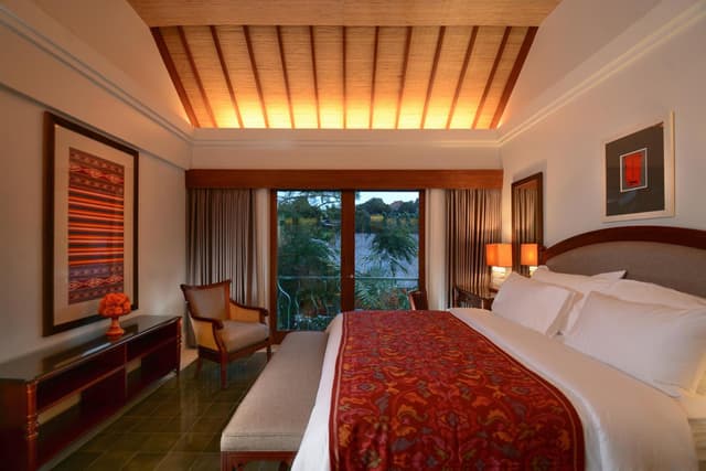 Fourteen-Bedroom Villa with Private Pool