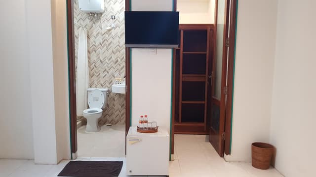Junior Suite with Pool View