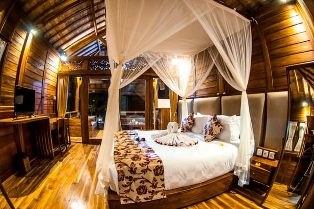 One-Bedroom Bungalow