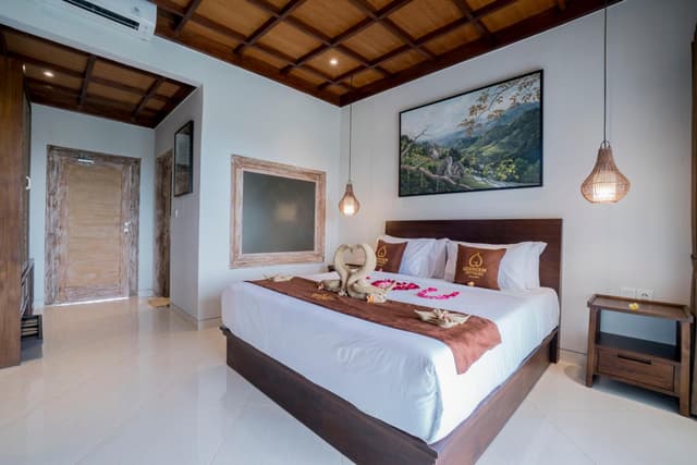 Superior Double or Twin Room with Terrace