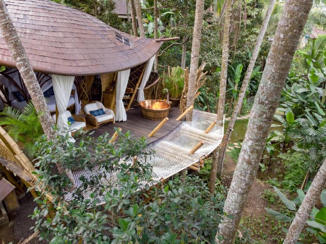 Treehouse  Wooden Villa  with Bathtub and Garden View