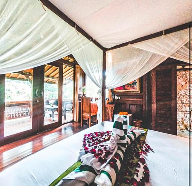 One-Bedroom Villa