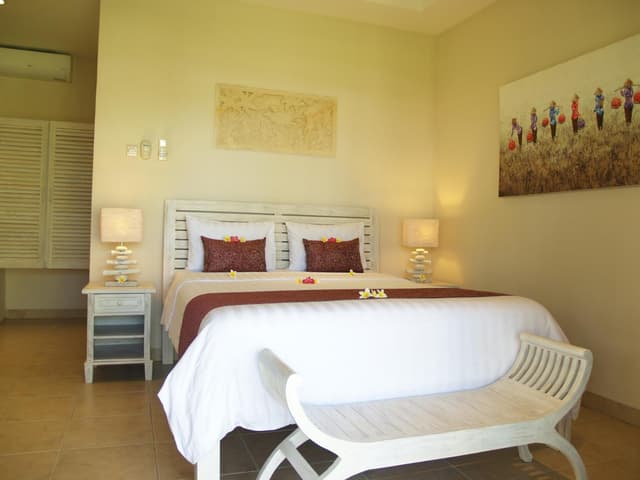 Deluxe Bungalow