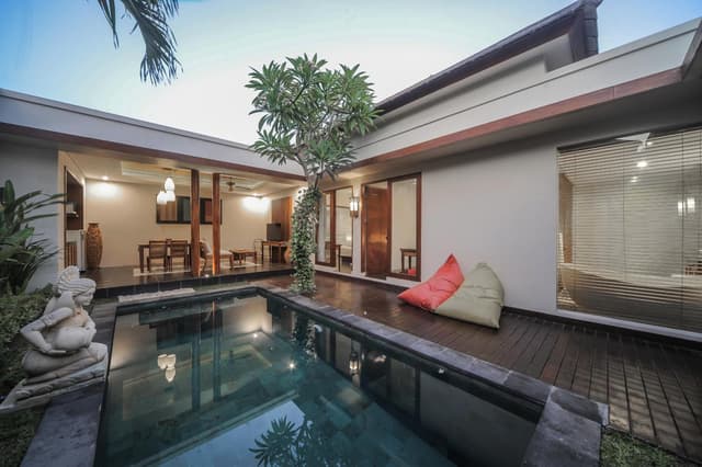 Two Bedrooms Private Pool