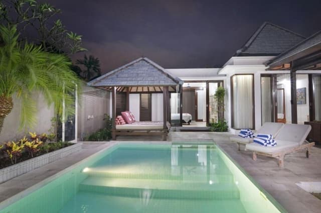 Deluxe Villa