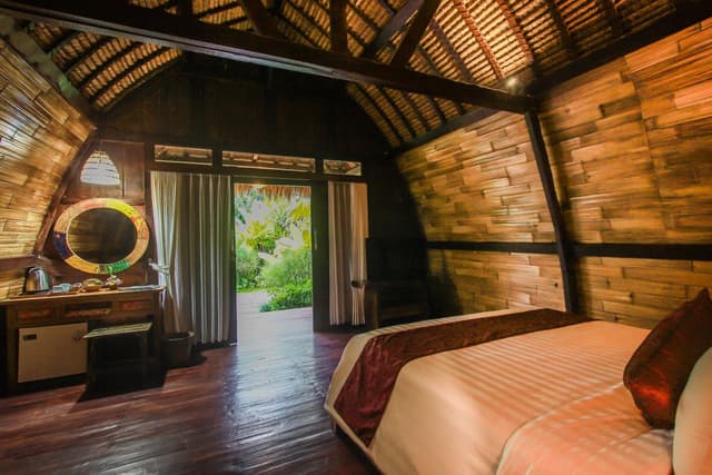 Lumbung Suite Room with Garden View