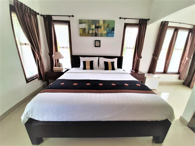 Deluxe Villa