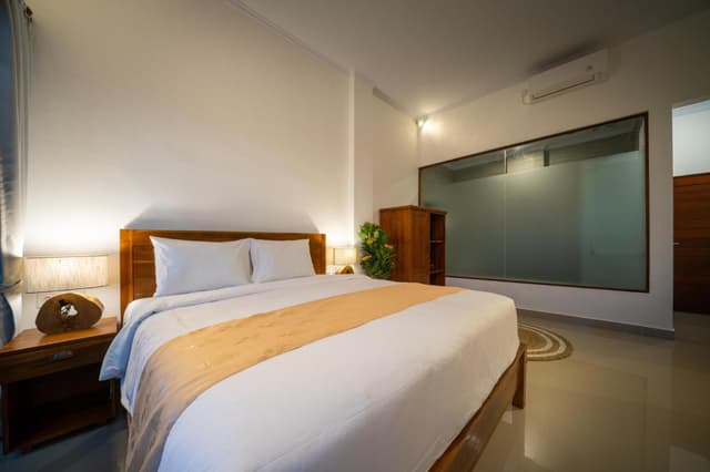 Double Room with Pool View