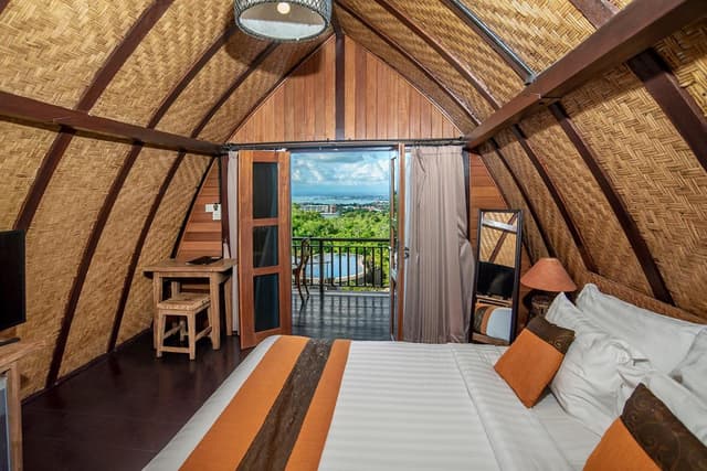 Jineng Sea View Room