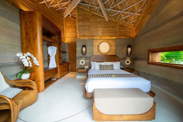 Jungle Garden Pool Villa