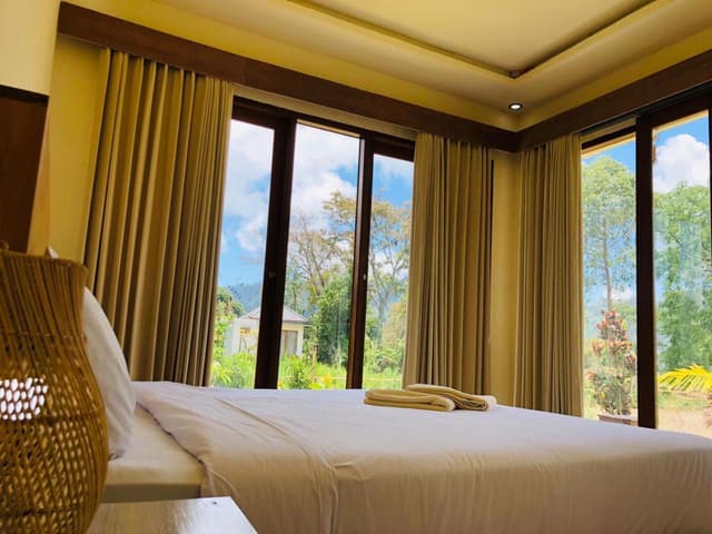 Deluxe Double Room with Bath