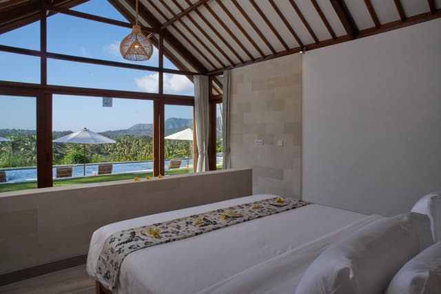 Deluxe Double or Twin Room with Mountain View