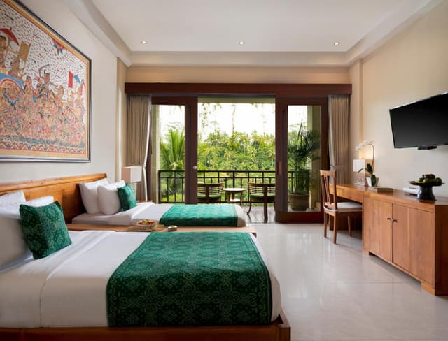 Early Booker Hot Deal - Deluxe Double or Twin Room