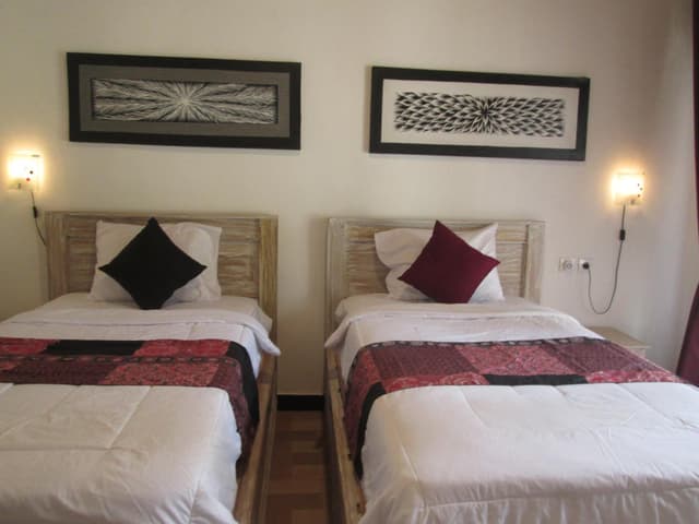 Deluxe Twin Room